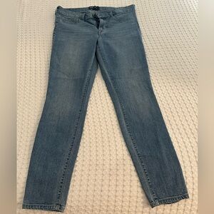 GAP | Women's Skinny Jeggings in Classic Blue (Size 28) 👖